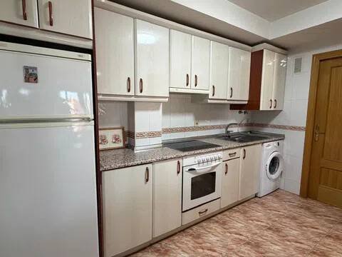 Appartement 90 m² à La Almunia de Doña Godina