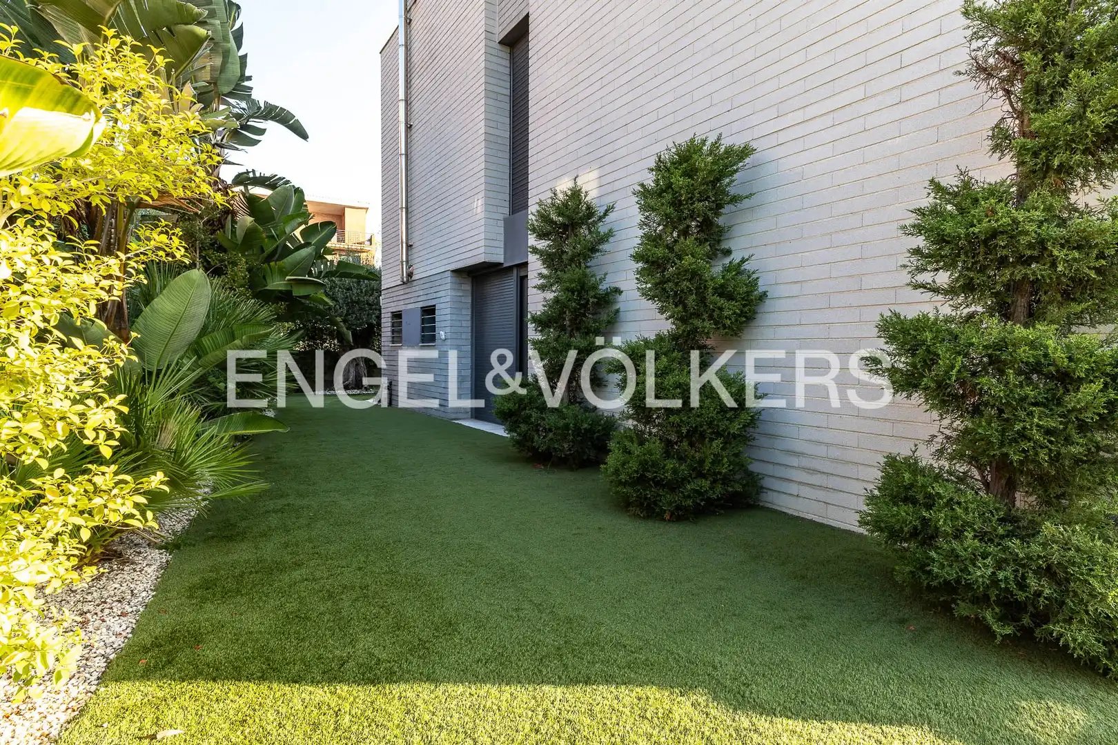 Casa de 305 m² a Tiana