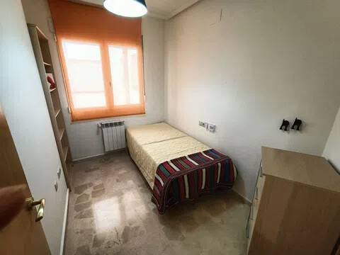 Piso de 101 m² en Albacete