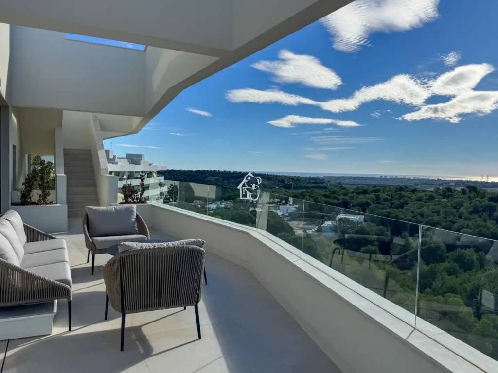 Pis de 360 m² a Oriola