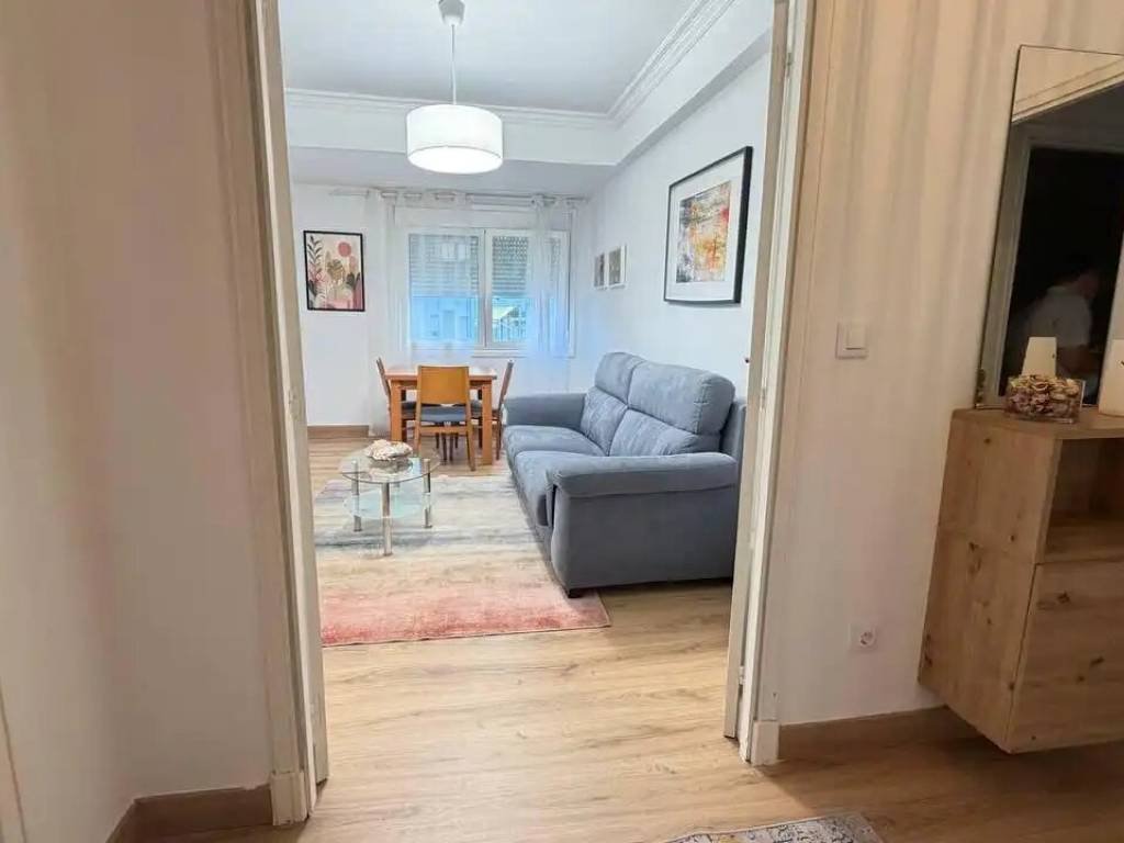 Piso de 95 m² en Ourense