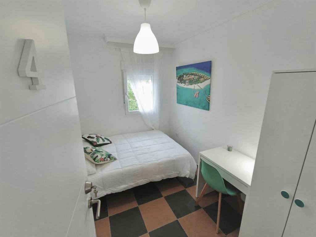 Habitación 120 m², Granada