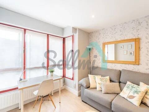 Piso de 43 m² en Oviedo