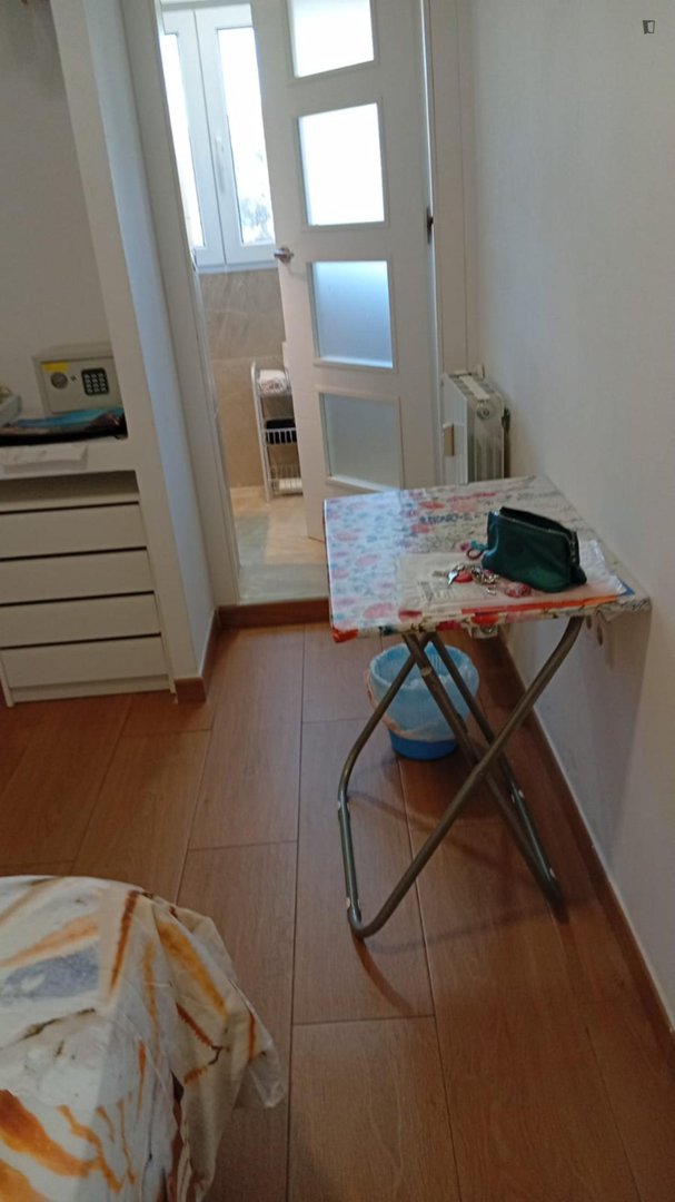Habitació de lloguer, Madrid