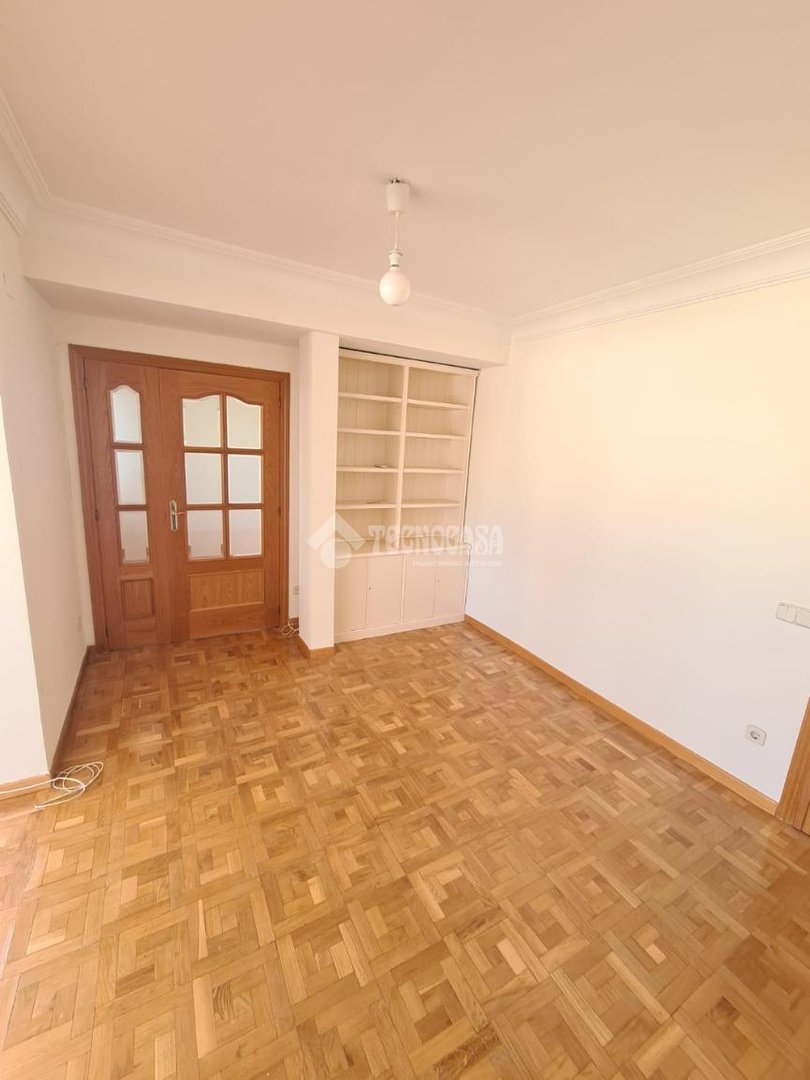 Wohnung 114 m² in Madrid