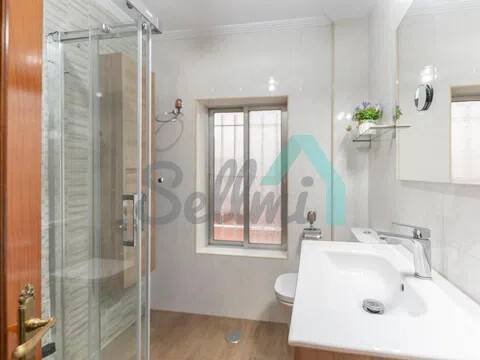 Piso de 78 m² en Oviedo
