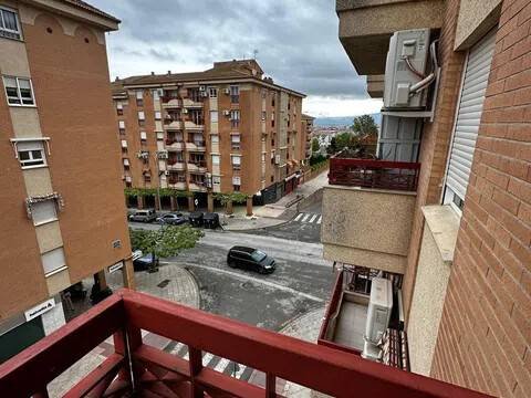 Piso de 60 m² en Jaén