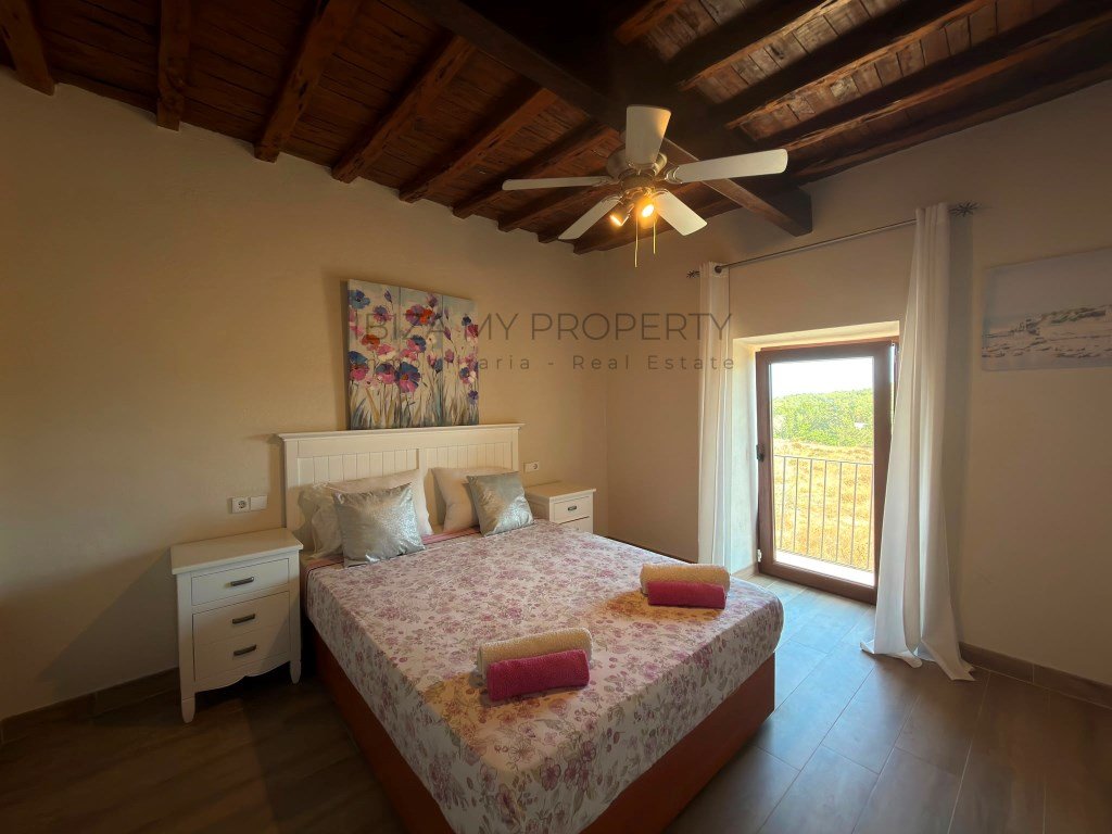 Haus 250 m² in Sant Josep de sa Talaia