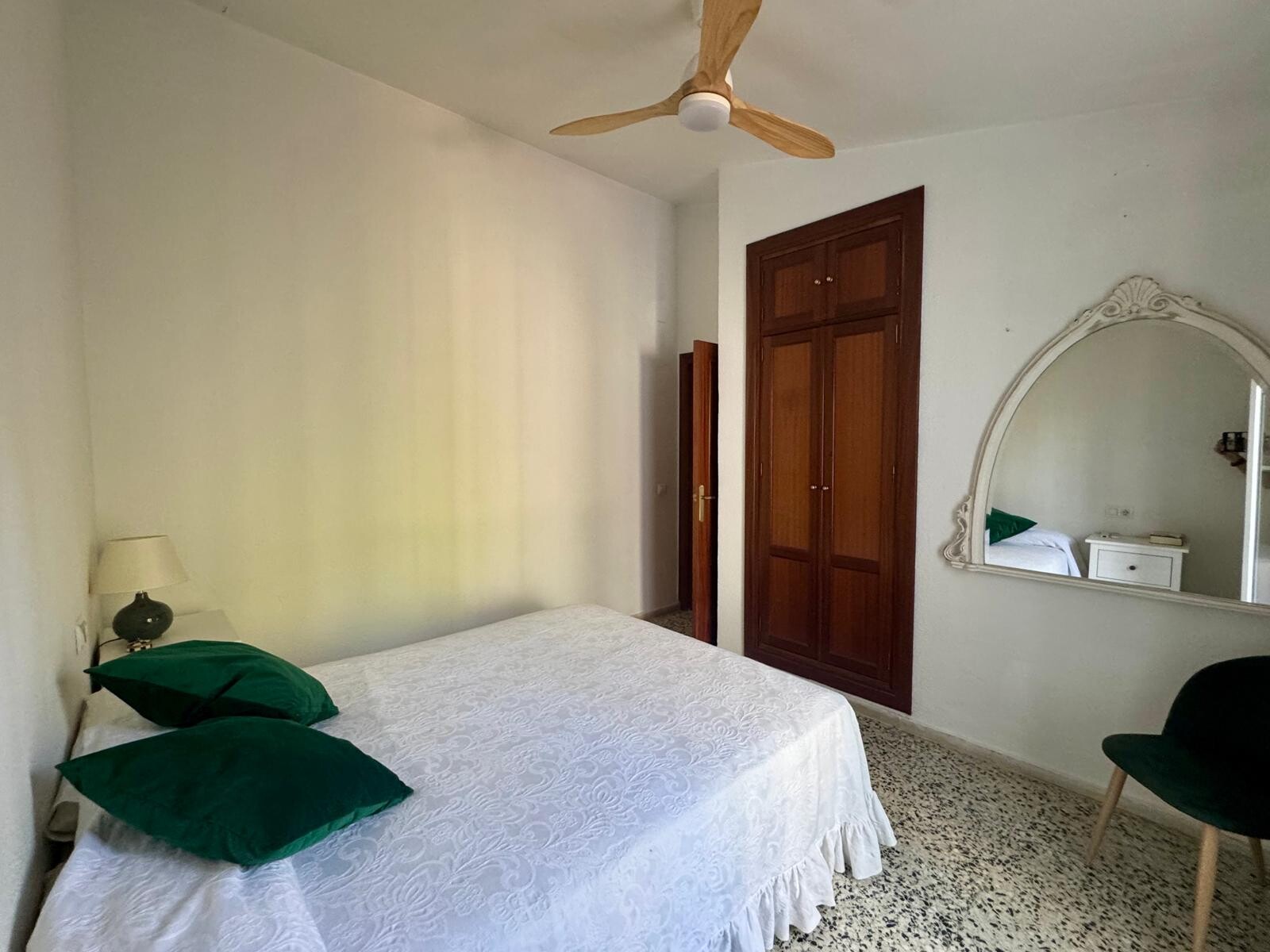 Casa de 650 m² en Carmona