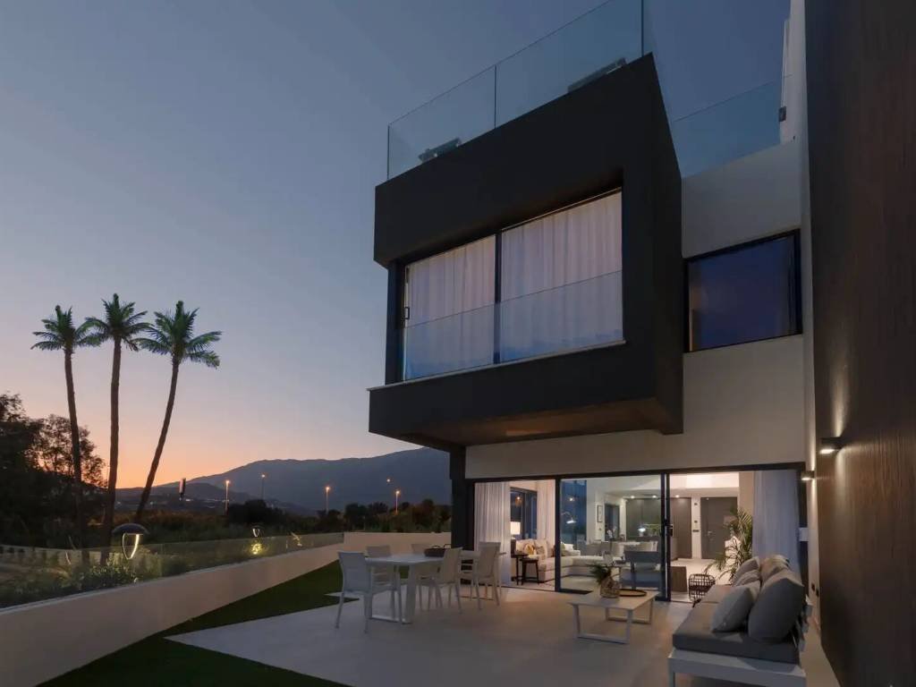 Casa de 319 m² en Estepona
