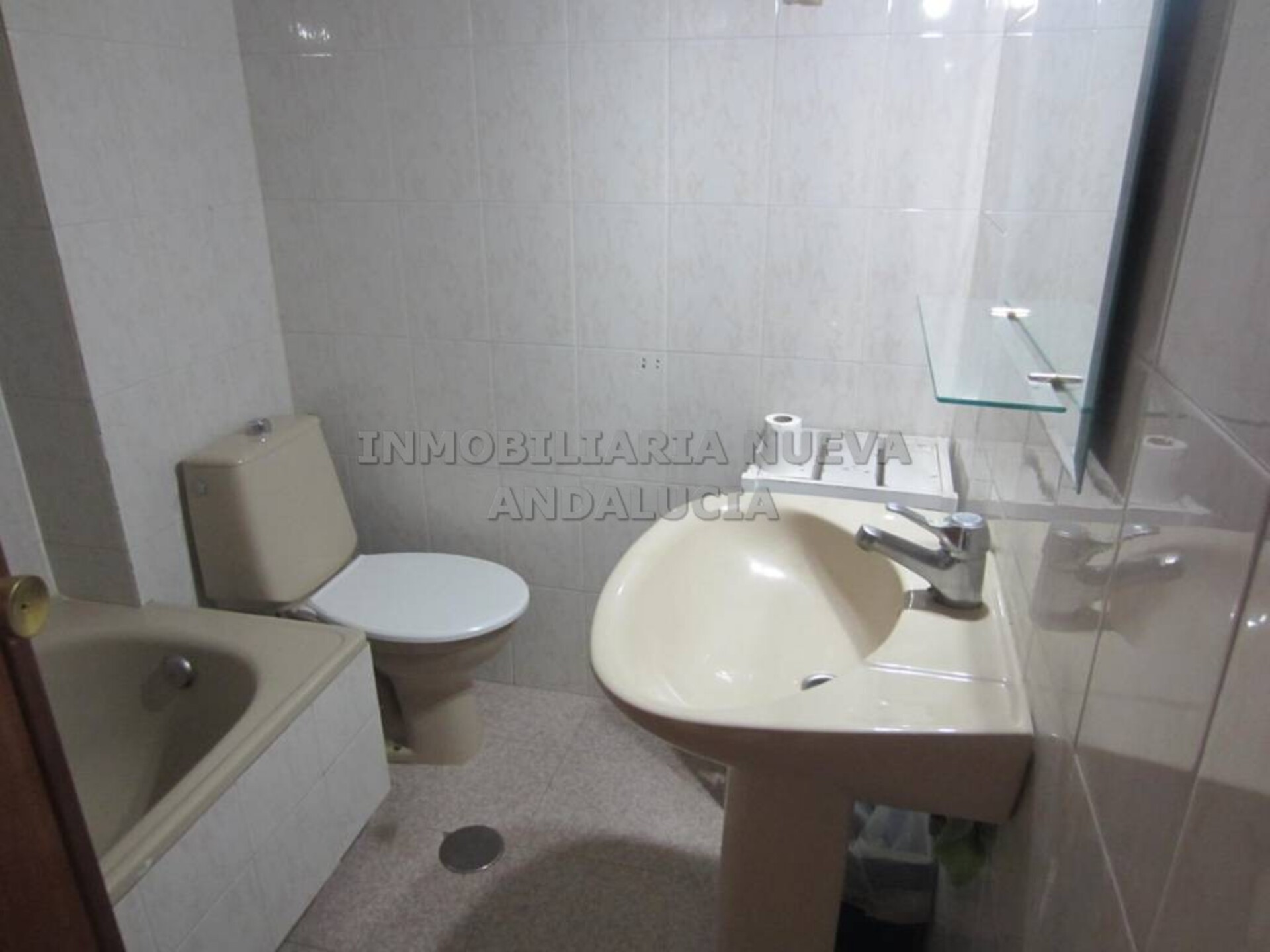 Piso de 98 m² en Almería