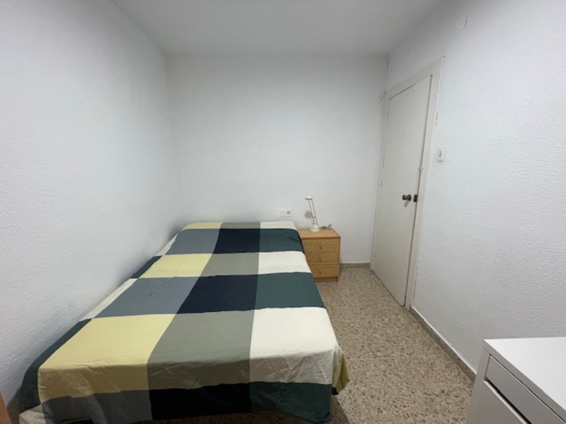 Piso de 120 m² en Granada