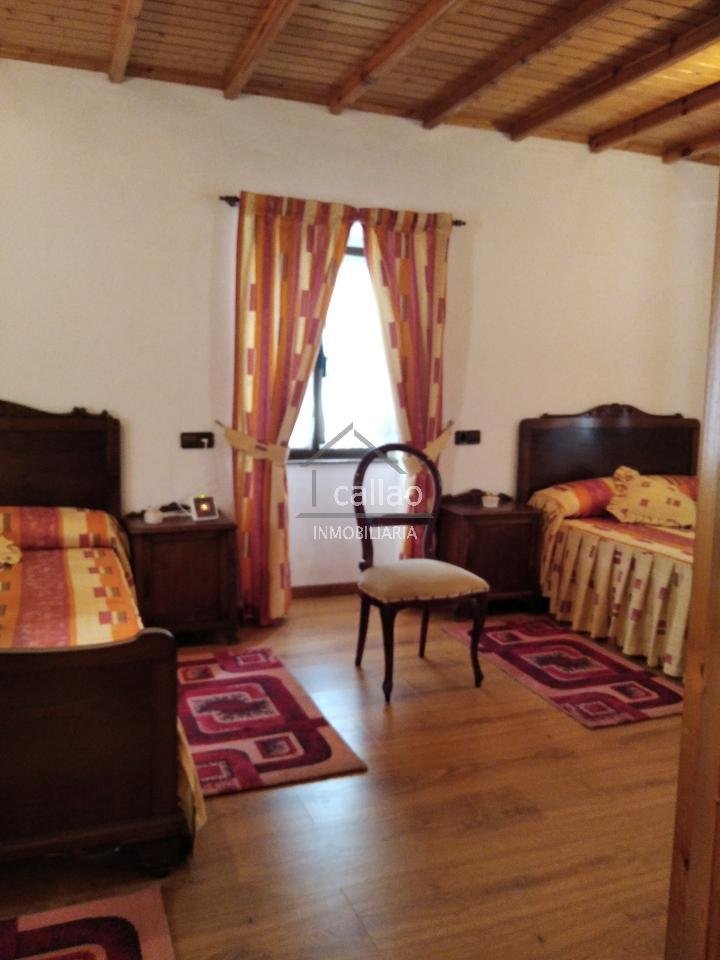 Casa de 182 m² en Valdoviño