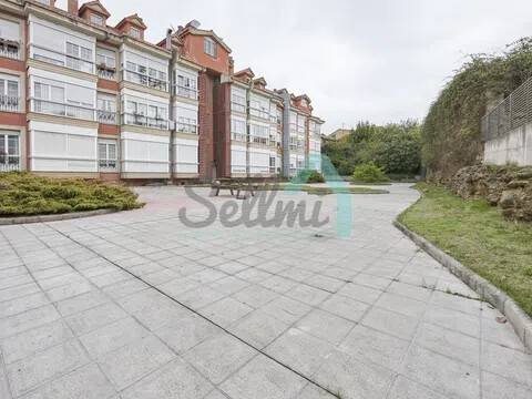 Piso de 57 m² en Oviedo