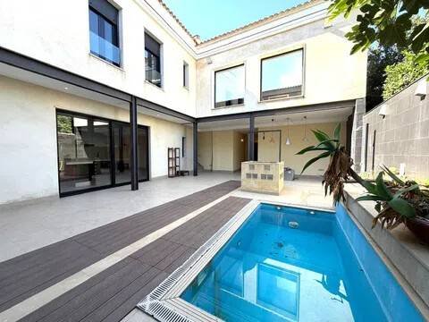Appartamento 250 m² a Castilleja de la Cuesta