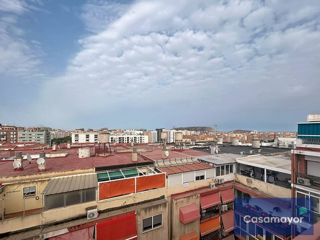 Piso de 95 m² en Alicante