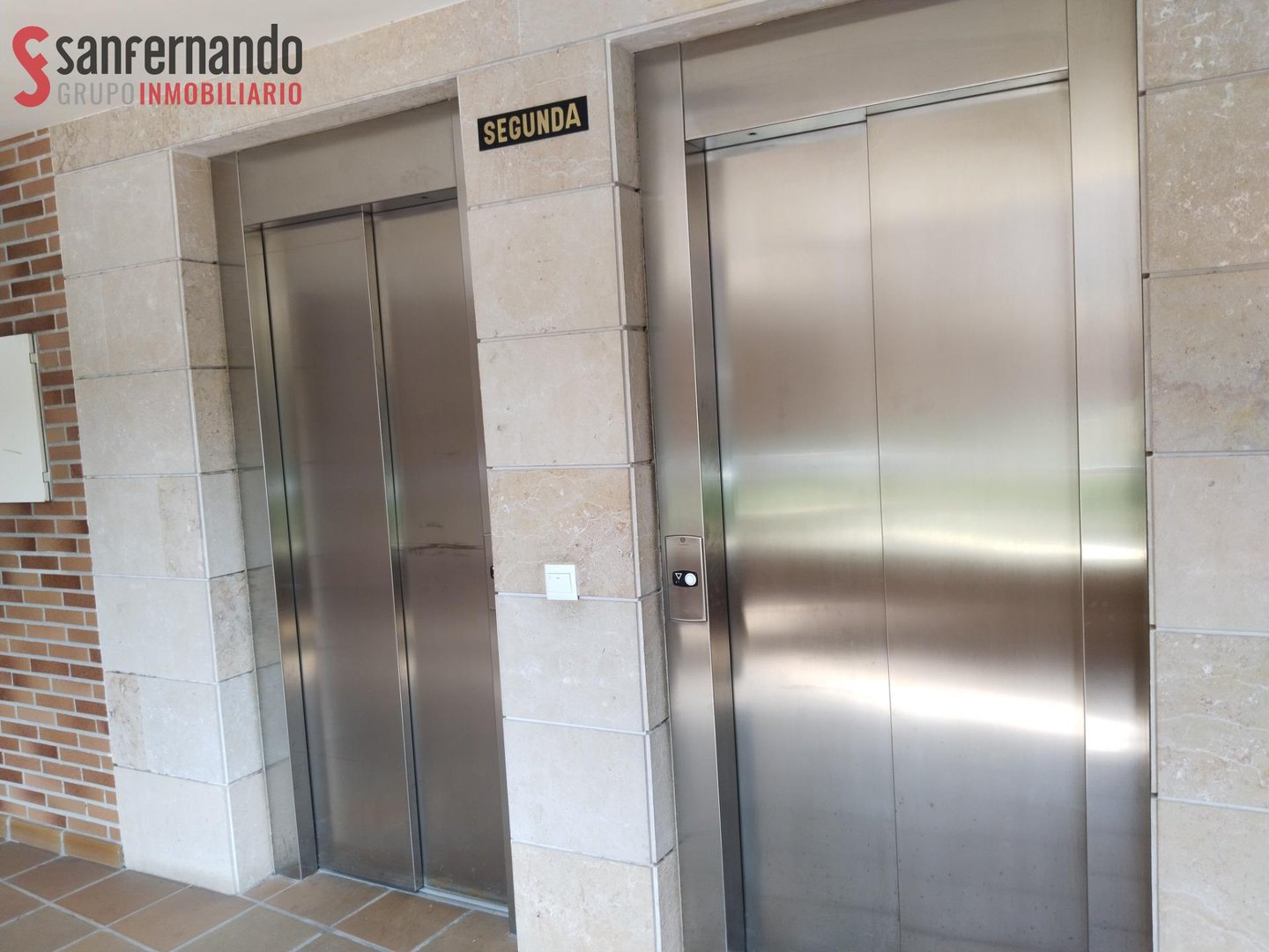 Piso de 100 m² en Los Corrales de Buelna