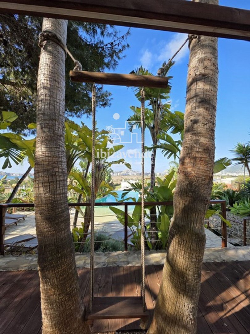 Haus 600 m² in Santa Eulària des Riu