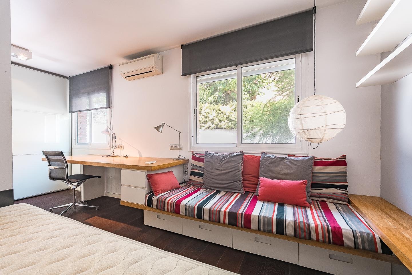 Casa de 242 m² en Sant Just Desvern