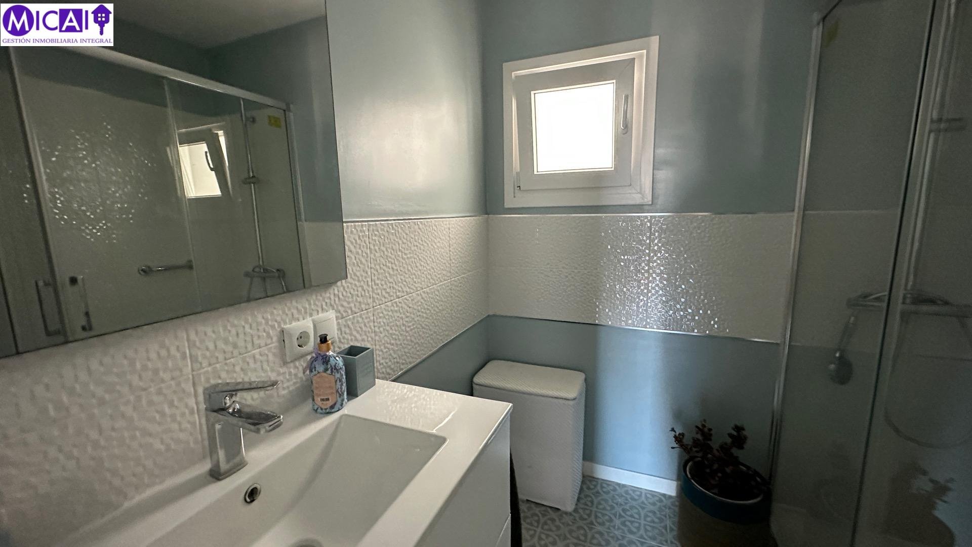 Piso de 80 m² en Cádiz