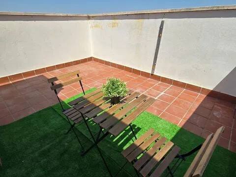 Habitació 100 m², Parla
