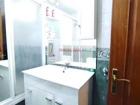 Piso de 95 m² en Oviedo