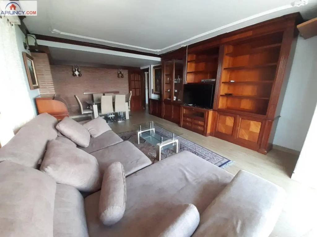 Piso de 120 m² en Sevilla