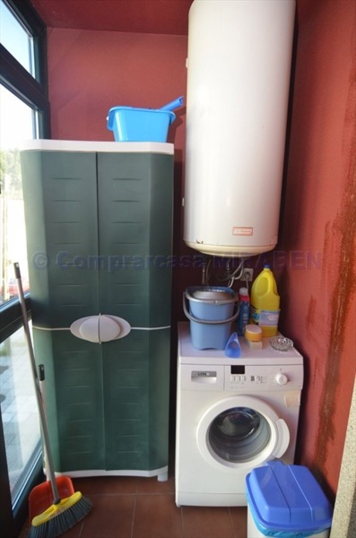 Piso de 90 m² en Boiro