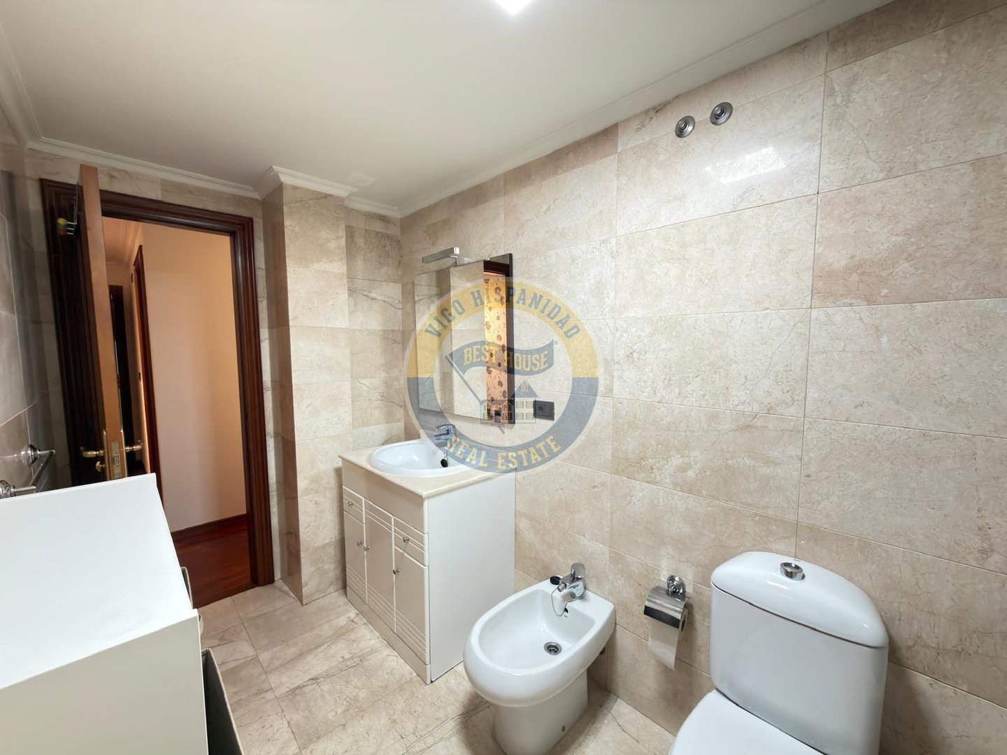 Piso de 75 m² en Vigo