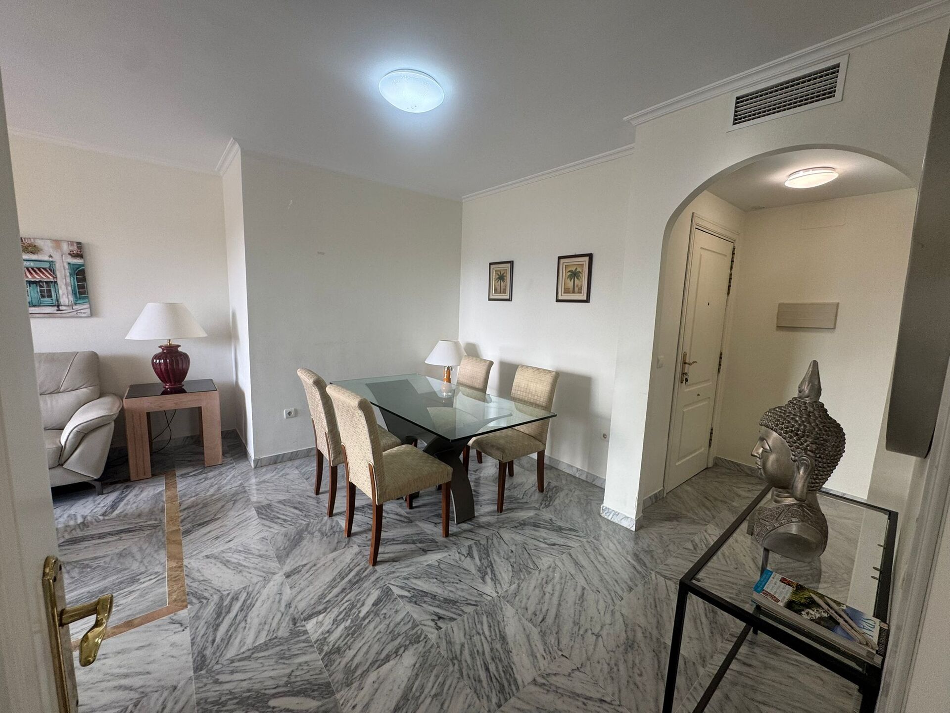 Wohnung 80 m² in Marbella