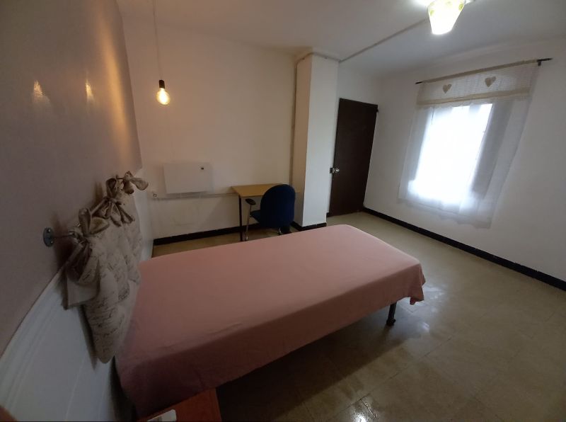 Habitación 180 m², Anglès