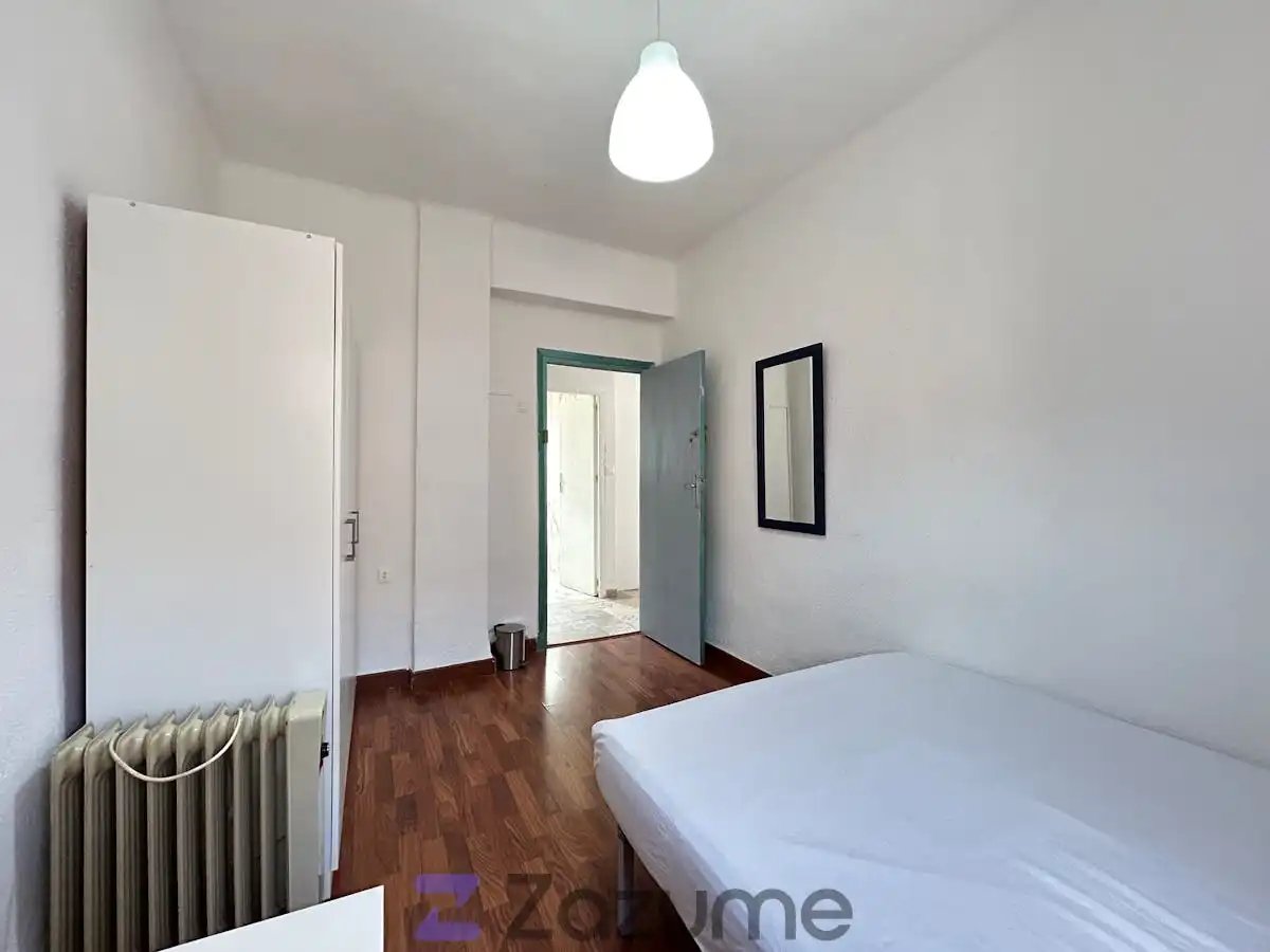 Piso de 90 m² en Granada