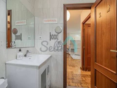 Piso de 89 m² en Oviedo