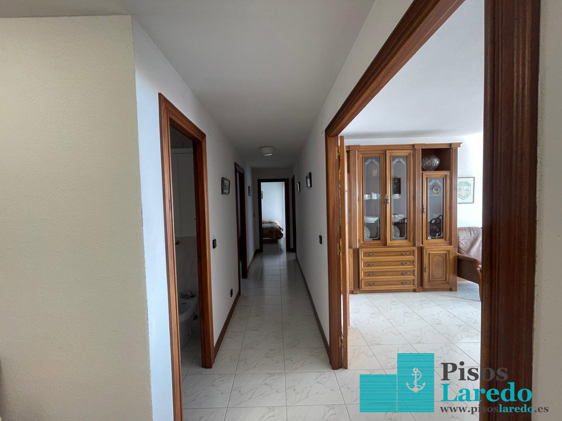 Wohnung 120 m² in Laredo