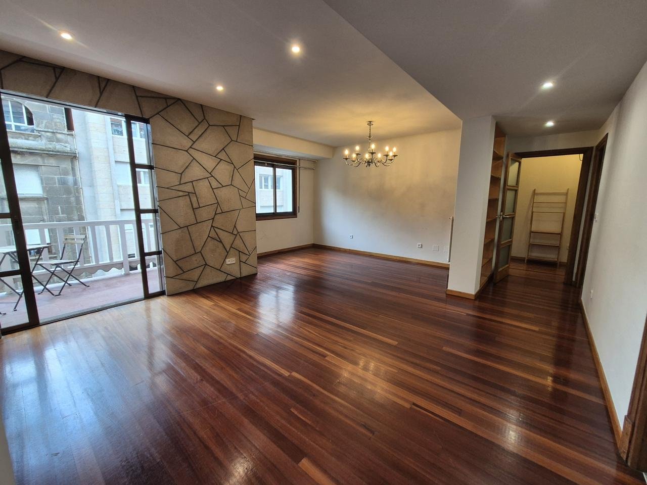 Wohnung 109 m² in Vigo