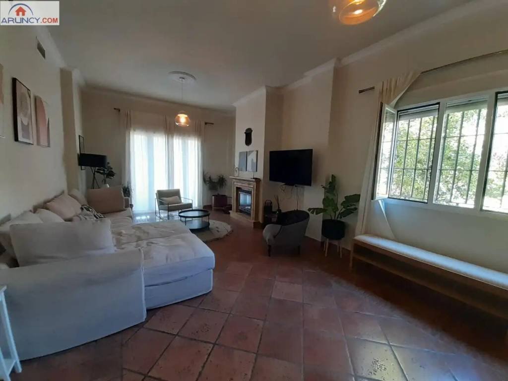Piso de 418 m² en Dos Hermanas