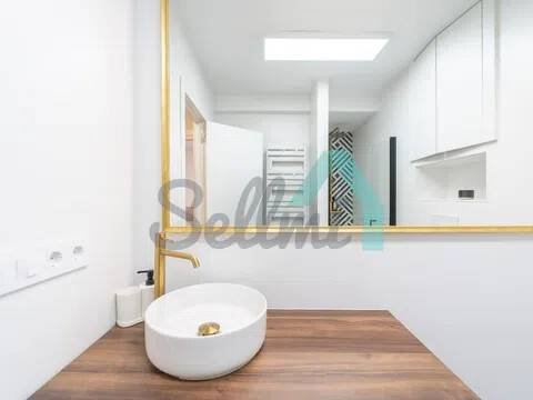 Piso de 73 m² en Oviedo