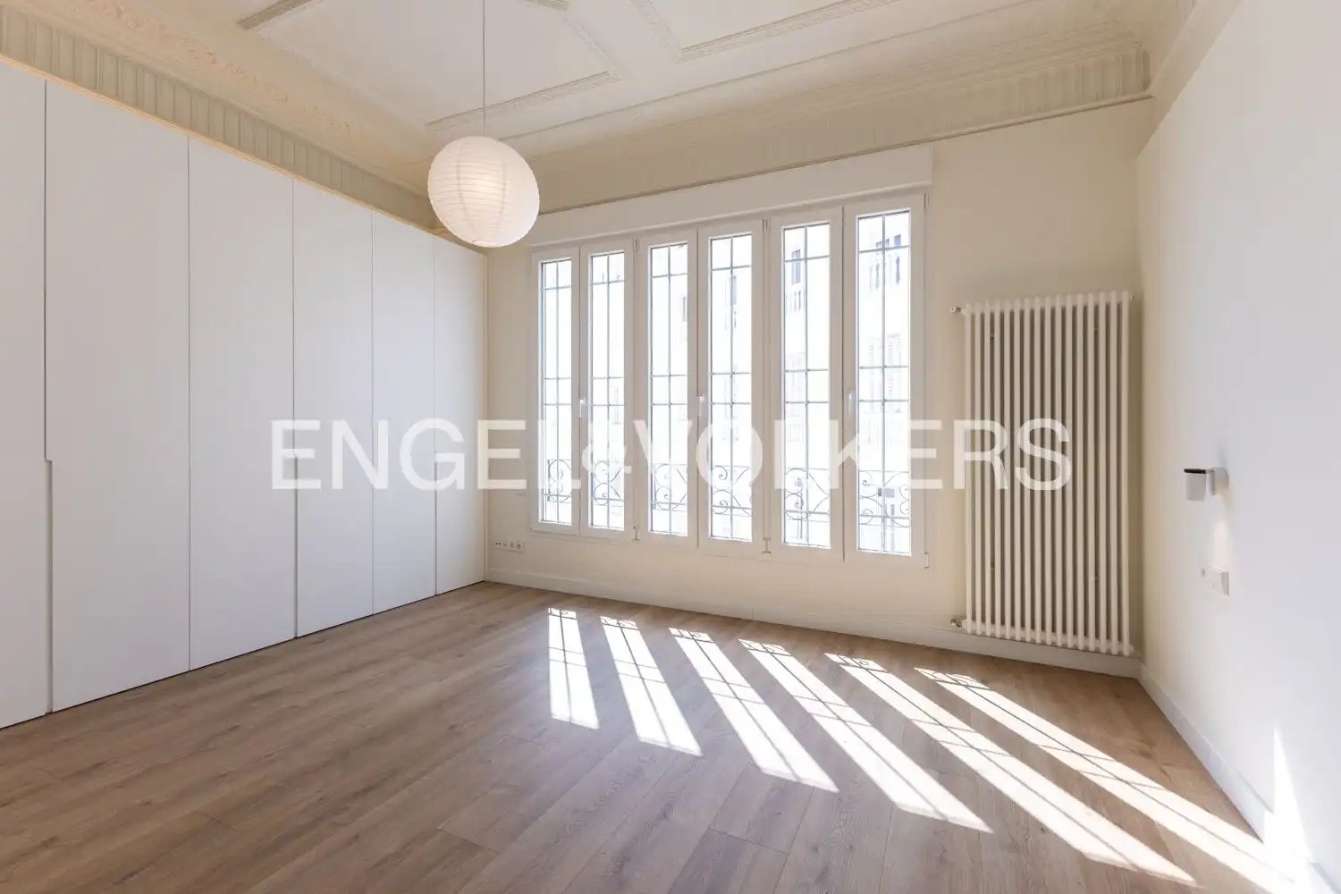 Wohnung 180 m² in Valencia