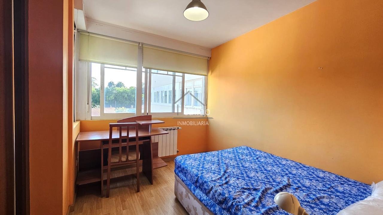 Piso de 85 m² en Narón