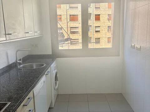 Piso de 89 m² en Oviedo