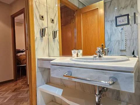 Habitación 250 m², Madrid