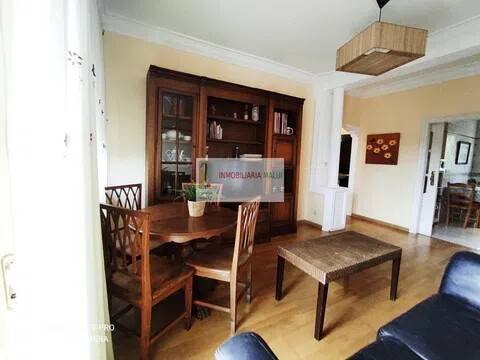 Piso de 90 m² en Oviedo