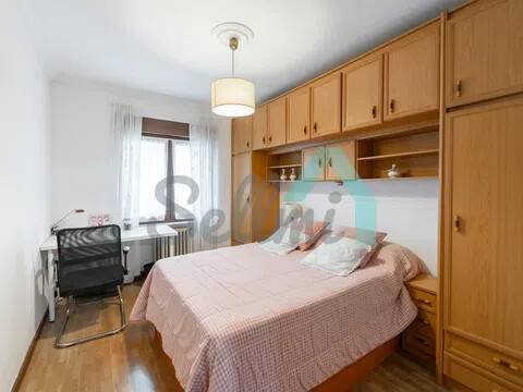 Pis de 60 m² a Oviedo