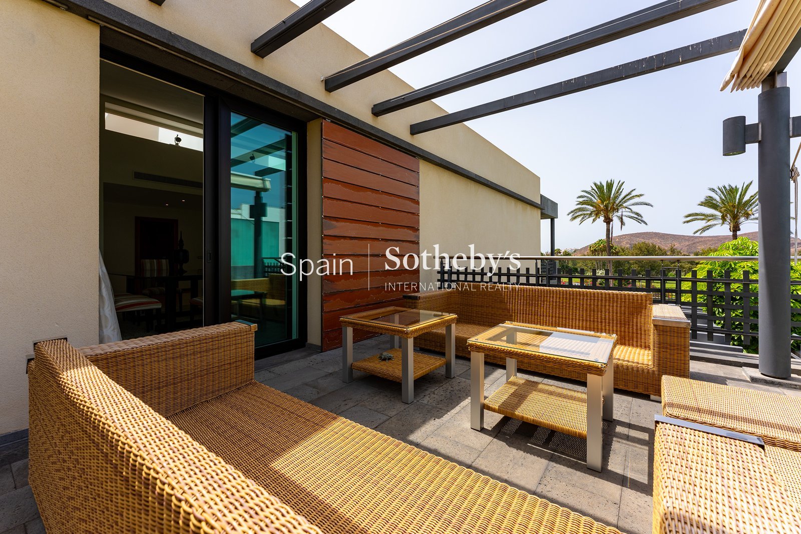 Casa de 742 m² en Arona