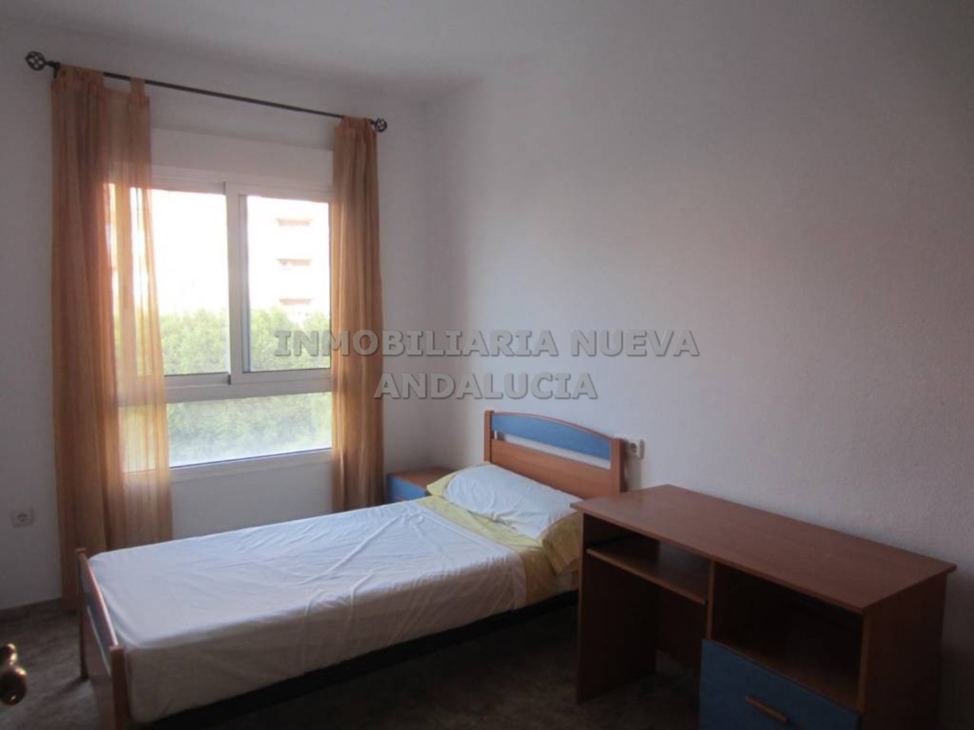 Piso de 100 m² en Almería