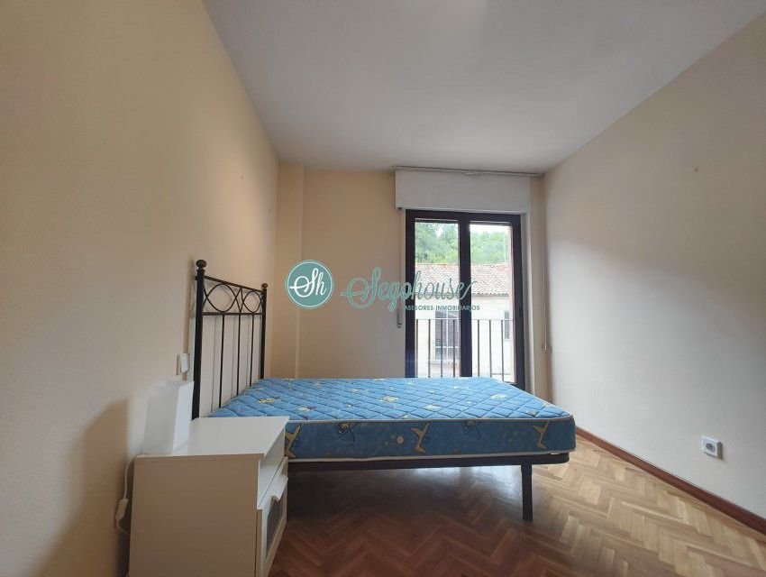 Piso de 129 m² en Segovia