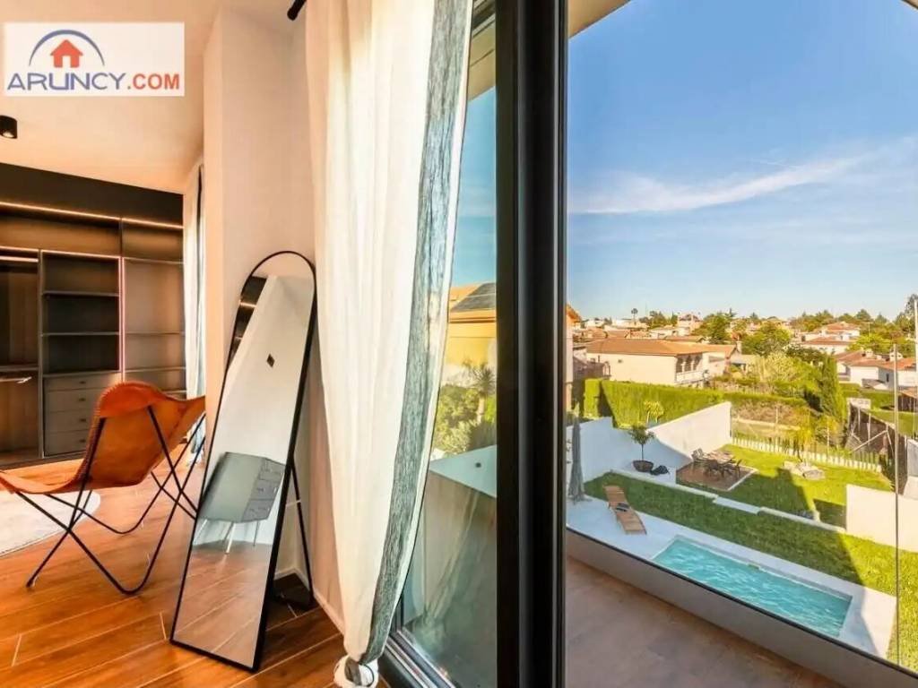 Casa de 322 m² en Mairena del Aljarafe