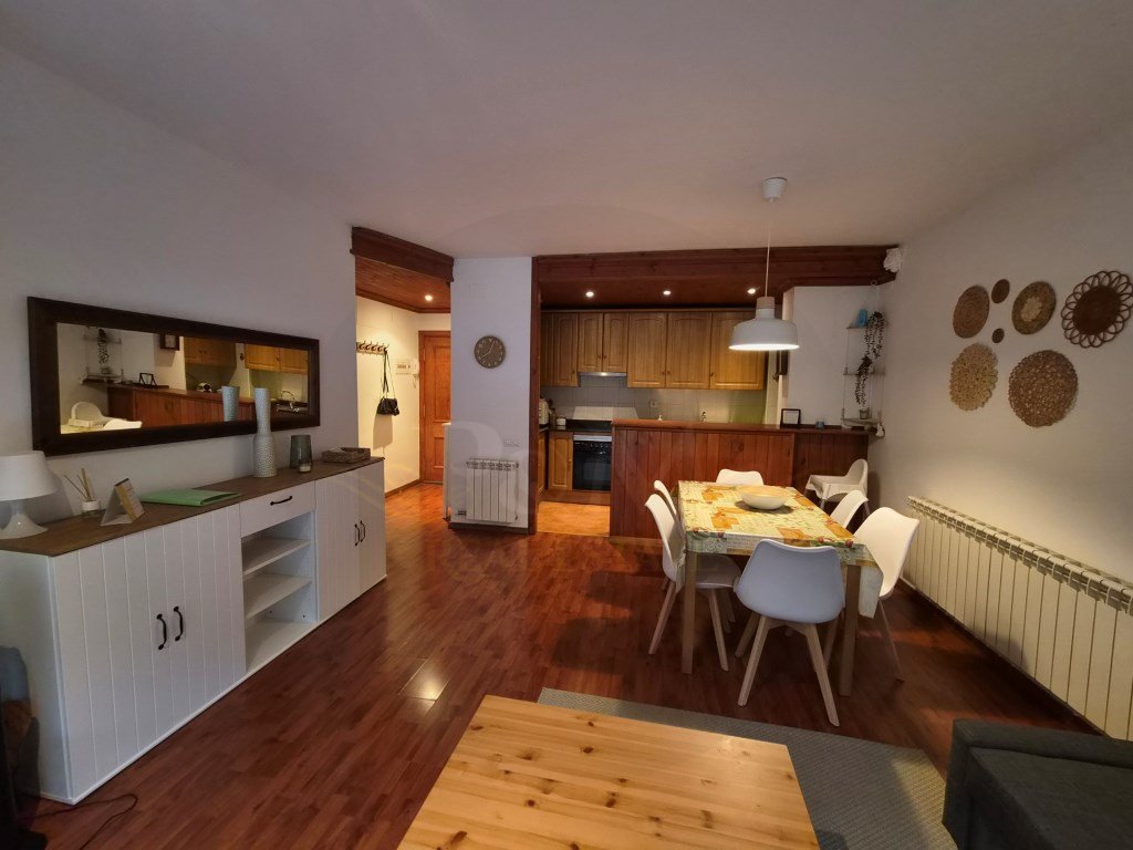 Piso de 70 m² en Les