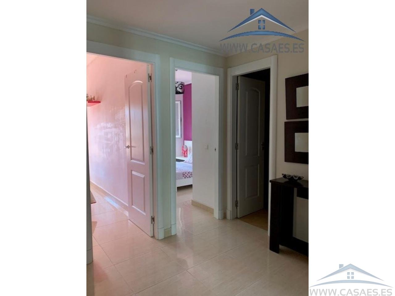 Piso de 80 m² en Roquetas de Mar