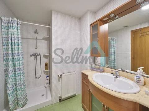 Piso de 132 m² en Oviedo